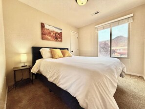 3 Schlafzimmer, Bügeleisen/Bügelbrett, Reisekinderbett, WLAN