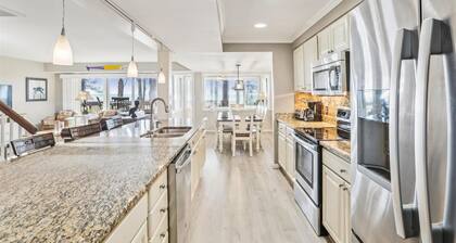 1415 South Beach Villa - Townhome in Sea Pines with Views of Calibogue Sound