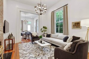 Imagen sin descripción, 2 de 25, botón