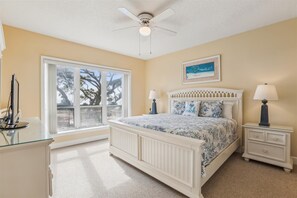 2 bedrooms, iron/ironing board, free Internet, bed sheets - 3206 Windsor Court South ~ 2nd Floor Corner Villa with Views of Ocean & Beach (Hilton Head Island)