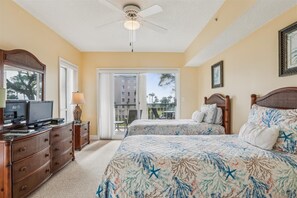 2 bedrooms, iron/ironing board, free Internet, bed sheets