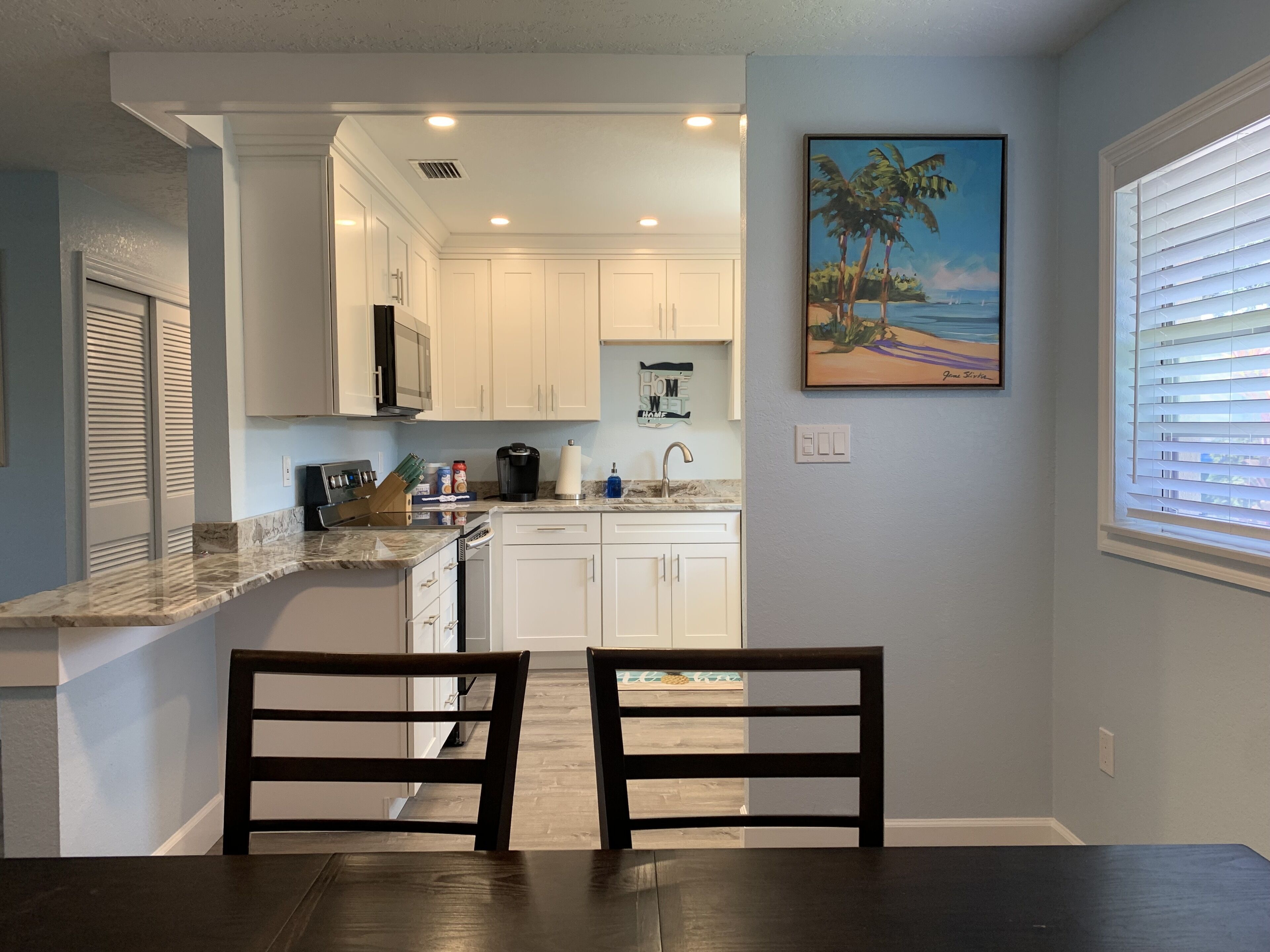 Beautiful Beach Retreat near the Ocean!!!