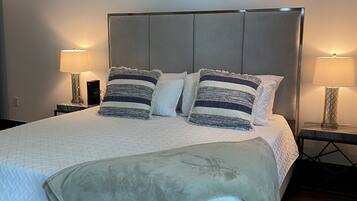 3 bedrooms, iron/ironing board, travel crib, free WiFi