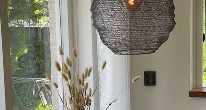 Raaff-71 sfeervol huis direct bij bos, duin en strand