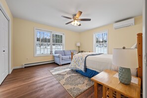 3 soverom, wi-fi, sengetøy og vekkerklokke