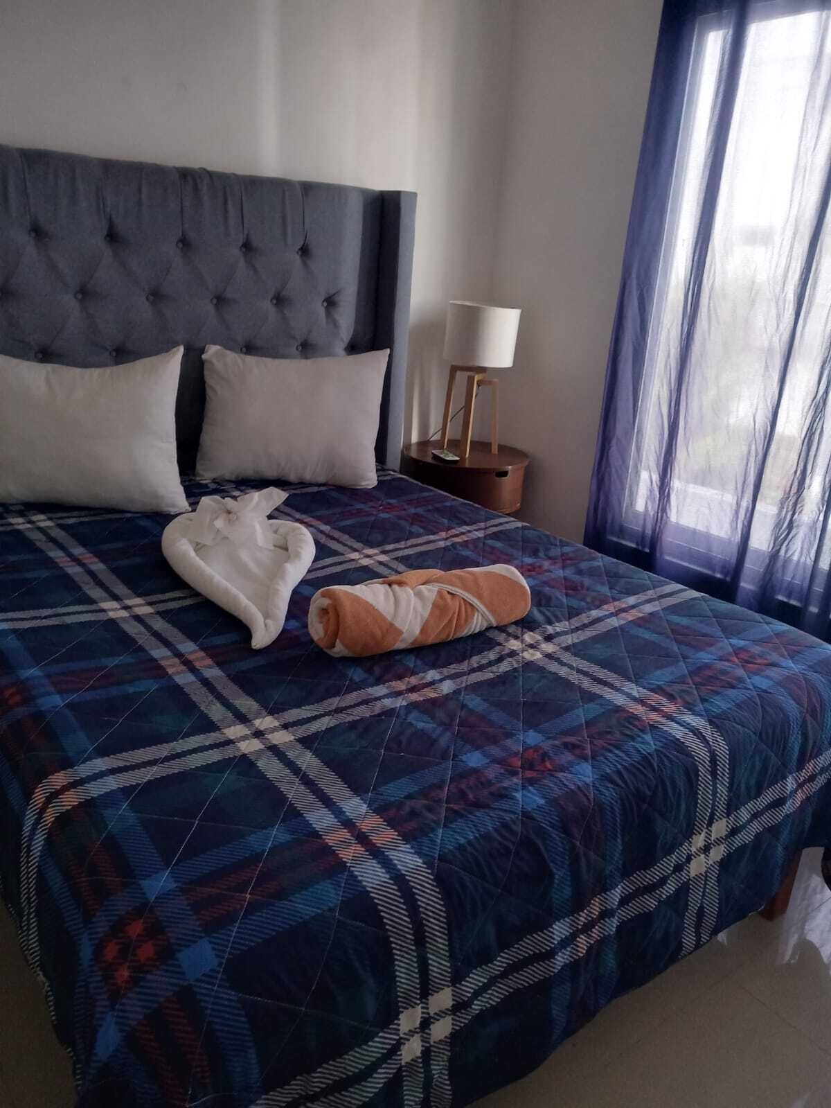 2 chambres, literie de qualité supérieure, ameublement personnalisé