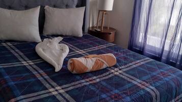 2 chambres, literie de qualité supérieure, ameublement personnalisé