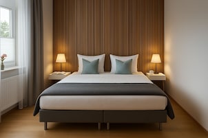 Comfort-Apartment | Hochwertige Bettwaren, Schreibtisch, kostenloses WLAN, Bettwäsche
