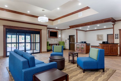 Comfort Suites West Monroe near Ike Hamilton Expo Center