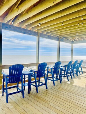 Outdoor dining - Perfect villa for coastal escape (Jekyll Island)