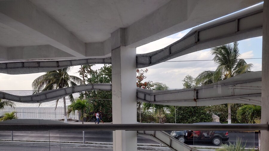 Spacious oceanfront loft # A1