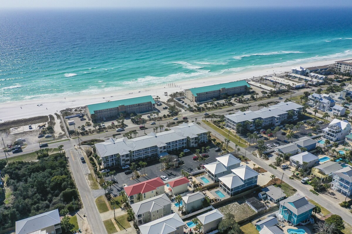 Photo 55 of Across From Beach! 7 bdrm, Amazing Pool Area, Jacuzzi, Discounted Golf Cart