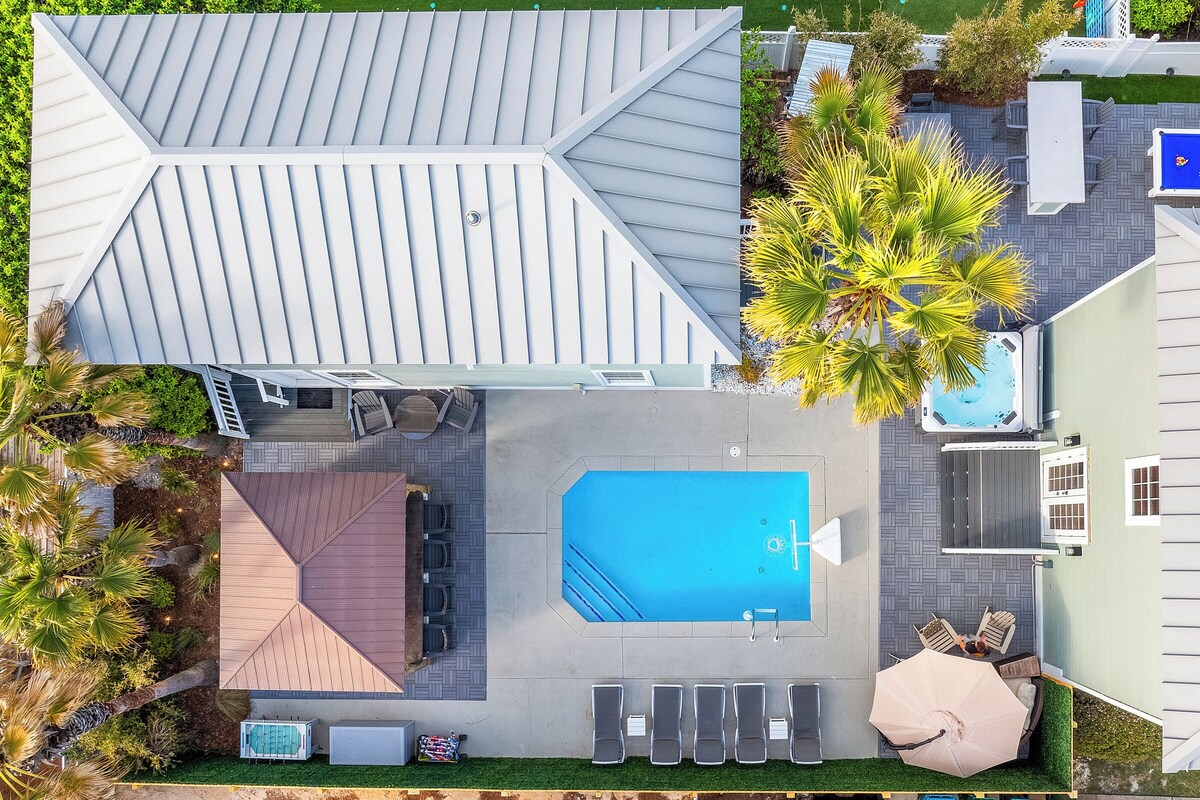 Photo 78 of Across From Beach! 7 bdrm, Amazing Pool Area, Jacuzzi, Discounted Golf Cart