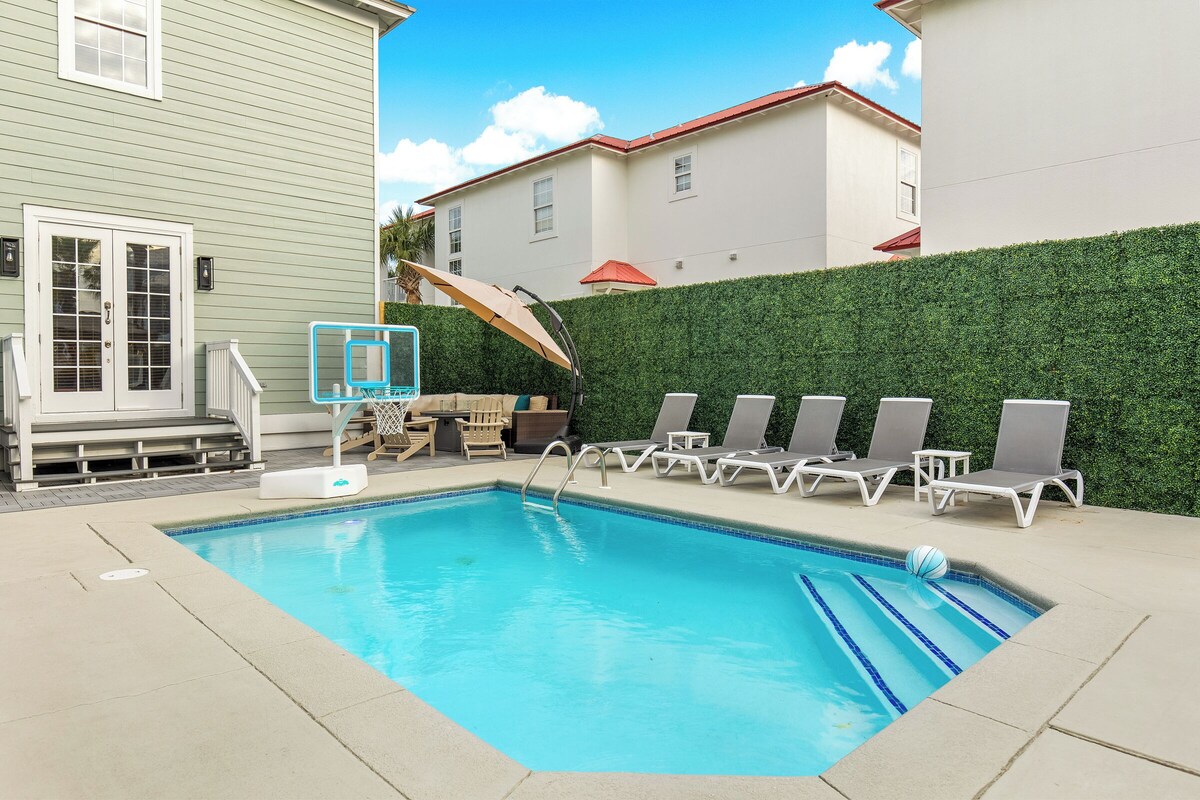 Photo 64 of Across From Beach! 7 bdrm, Amazing Pool Area, Jacuzzi, Discounted Golf Cart