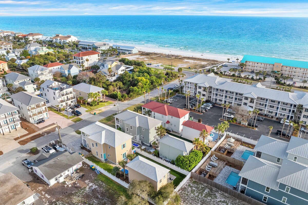 Photo 79 of Across From Beach! 7 bdrm, Amazing Pool Area, Jacuzzi, Discounted Golf Cart