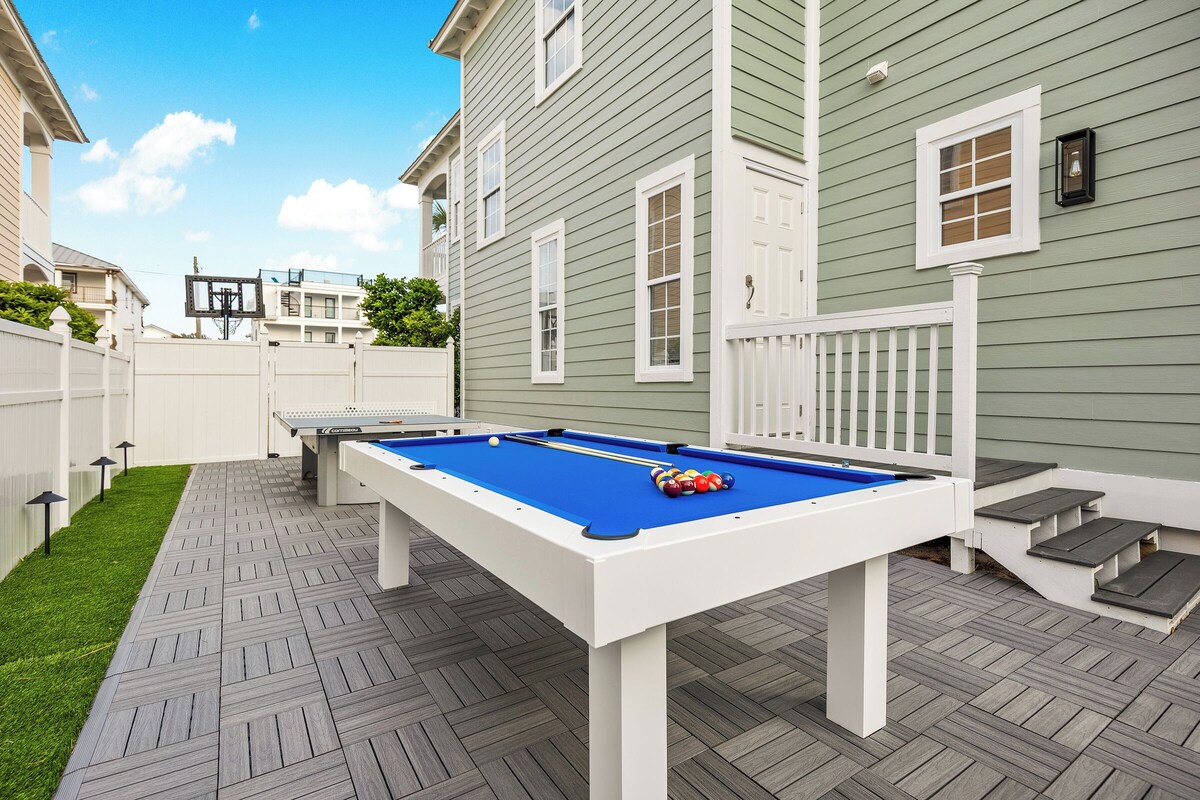 Photo 70 of Across From Beach! 7 bdrm, Amazing Pool Area, Jacuzzi, Discounted Golf Cart