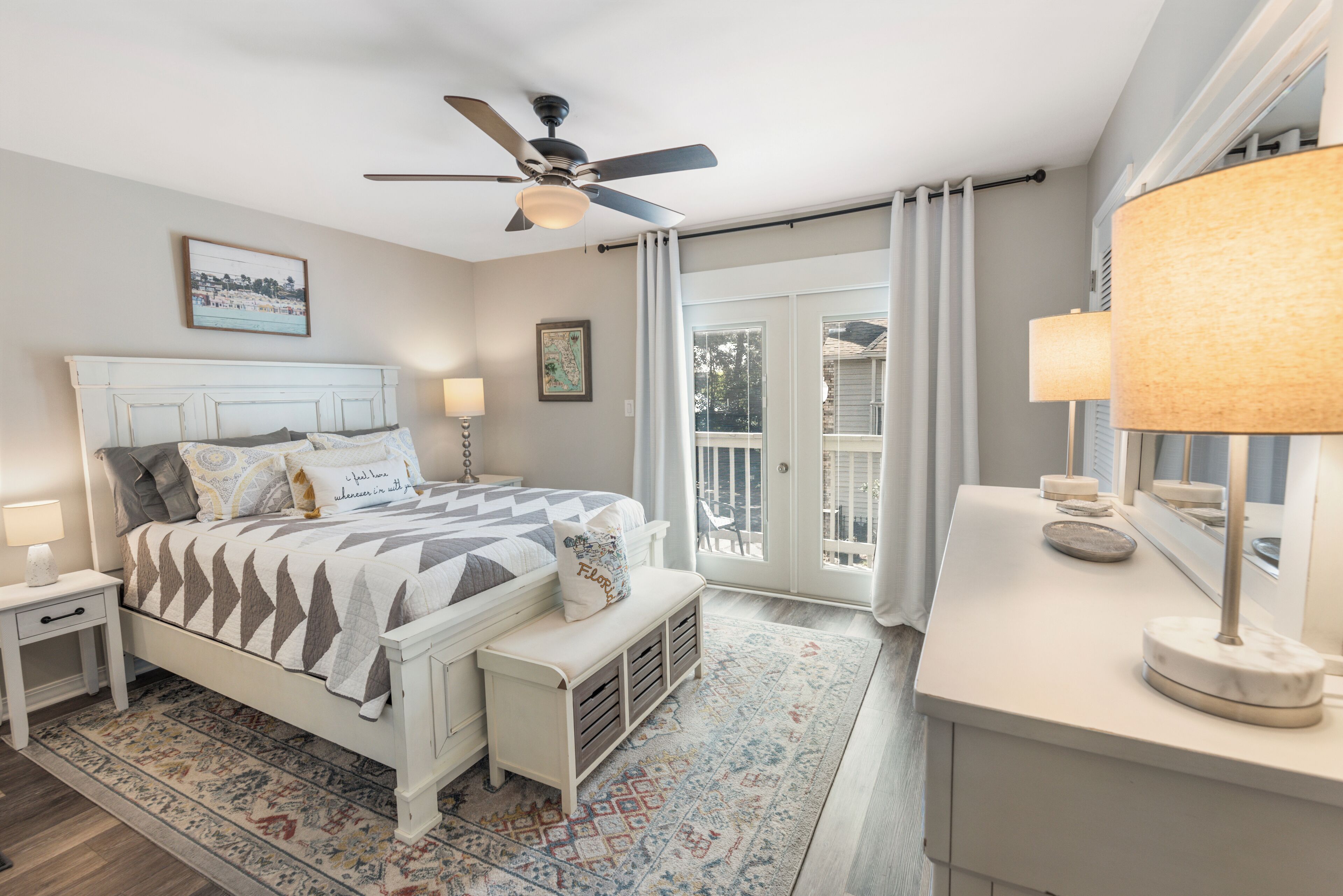 2 عدّة غرف نوم ومكتب ومكواة/لوح كي وواي فاي مجانًا