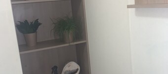 Caravan - Sleeps 6 - Parking, Pool, Facilities