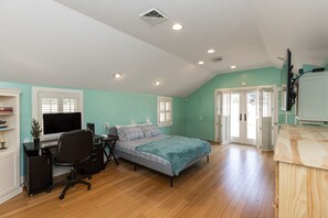 3 habitaciones, escritorio, wifi gratis y ropa de cama 