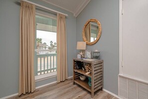 Interior - The Salty Pelican Canal Front Home in Key Allegro (Rockport)