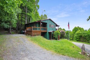 Exterior - Breathtaking Sunrises at Dancing Bears on Dawnview in Lake Community  (West Jefferson)