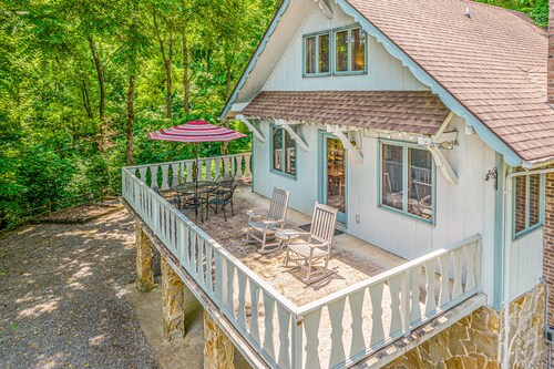 Beautiful home with hot tub, firepit, deck, & central AC