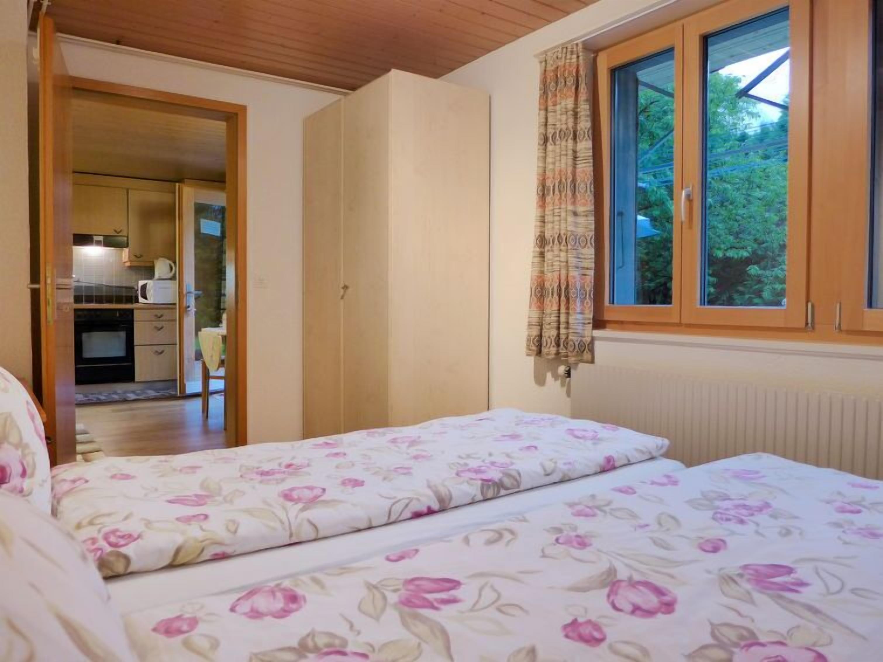 1 chambre, fer et planche à repasser, Wi-Fi