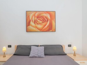 2 bedrooms, internet