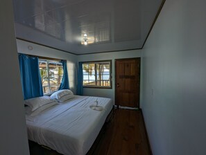 5 chambres, accès au Wi-Fi (inclus), literie fournie