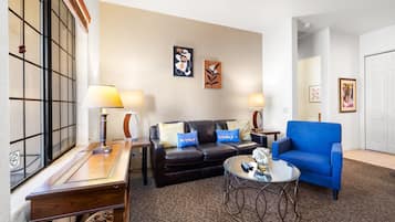 TV, fireplace, offices