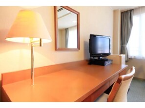 1 多间卧室、办公桌、熨斗/熨衣板、免费 WiFi
