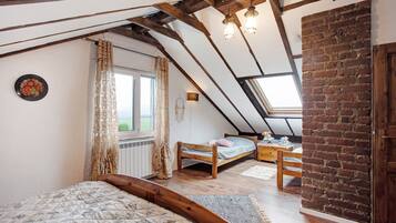 1 bedroom, free WiFi, bed sheets