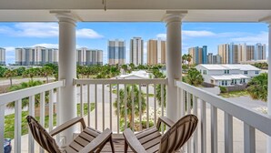 Property grounds - Unwind Your Mind...5 BR,4.5 baths...Book now for Summer (Panama City Beach)