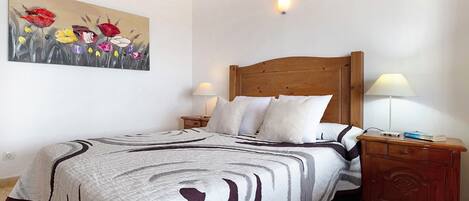 2 chambres, Wi-Fi gratuit, draps fournis