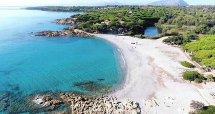 Apartment Casa delle Mimose near the beach with A/C, Wi-Fi,, Garden, Terrace & BBQ