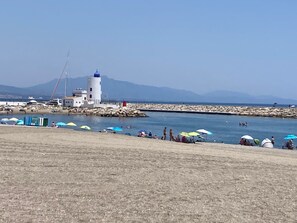 Beach nearby - Apartment "Marina La Duquesa Beach Resort" with Sea View, Pool, Terrace & Garden (Puerto Duquesa)