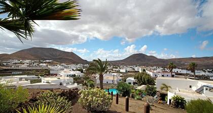 Maison de vacances Casa Caldereta avec vue sur les montagnes, piscine, Wi-Fi et terrasse
