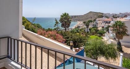 Stunning sea view apartment in Burgau