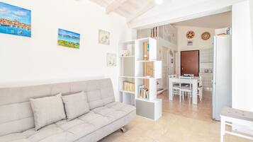 Televisión, reproductor de DVD y estéreo