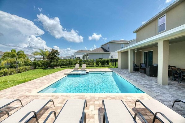 Pool - Traditional Home with Private Pool and Spillover Spa at Encore (Kissimmee)