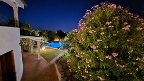 Exterior - Villa LUNA ROSSA with Sea View, Pool, A/C, Wi-Fi, Garden, Terrace & Balcony (san teodoro)
