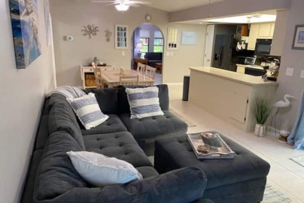 Smart TV, offices, computer monitors, printers