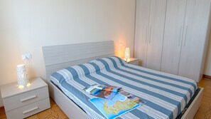 2 Schlafzimmer, WLAN