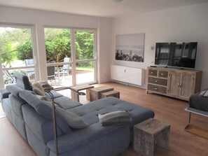 Unclassified image, 3 of 14, button - Hasenkamp 2a, EG, Deutschland (Wyk auf Föhr)