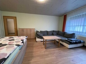 Unclassified image, 4 of 19, button