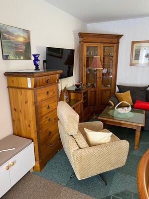 صورة غير مصنفة، 3 من 19، زرّ