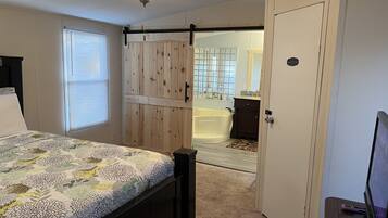 3 habitaciones, tabla de planchar con plancha y wifi gratis