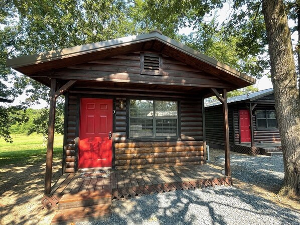 Exterior - Cougar Run 3 in Hochatown/Broken Bow, OK (Broken Bow)