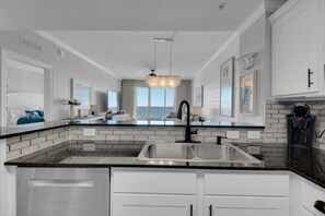 Fridge, microwave, oven, stovetop - Calypso 704 West - Beach Chairs, FREE Activities Each Day, and More (Panama City Beach)