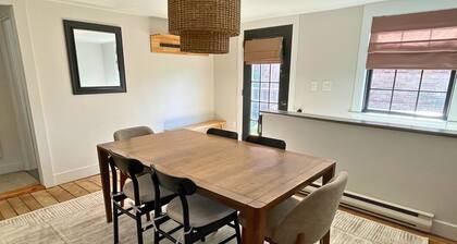 4Bdrm 2 Bath Gem Prime Location, Cozy & Convenient